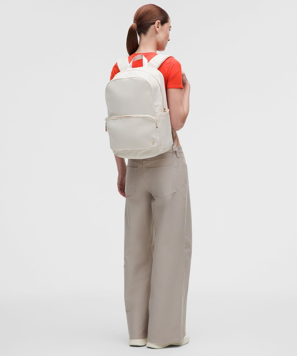 Everywhere Backpack 22LMetal Hardware