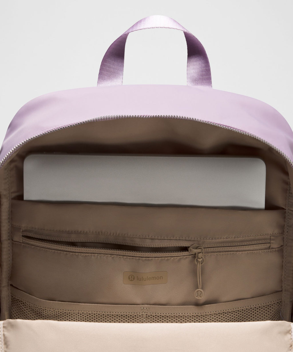 Everywhere Backpack 22LMetal Hardware