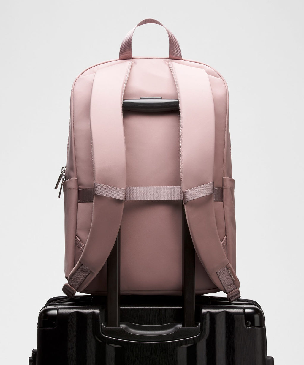 Everywhere Backpack 22LMetal Hardware