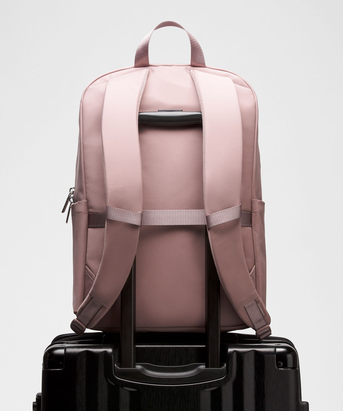 Everywhere Backpack 22LMetal Hardware