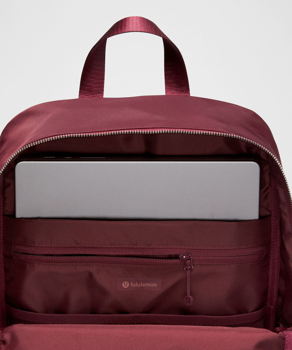 Everywhere Backpack 22LMetal Hardware