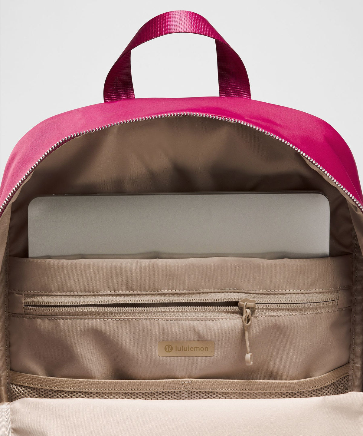 Everywhere Backpack 22LMetal Hardware