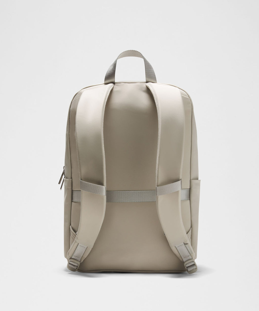 Everywhere Backpack 22LMetal Hardware