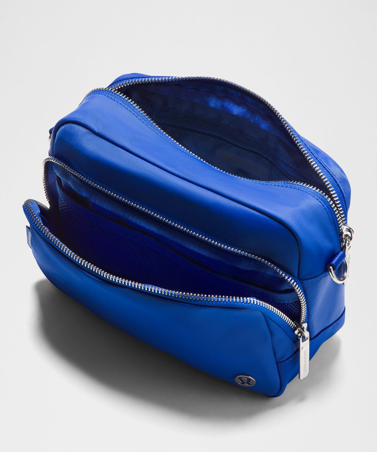 Everywhere Crossbody 3L LargeMetal Hardware