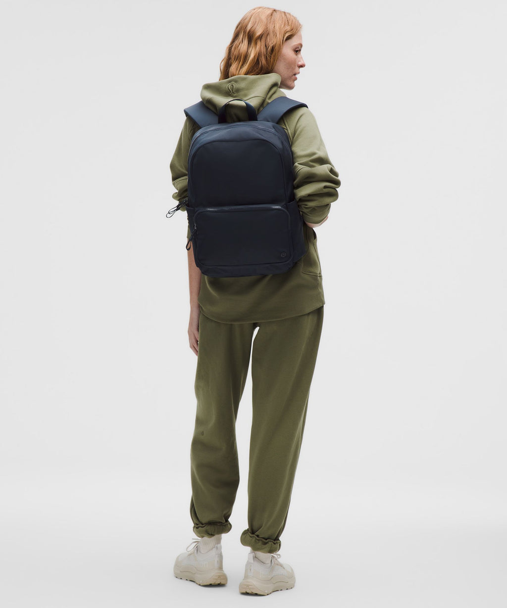 Everywhere Backpack 22L