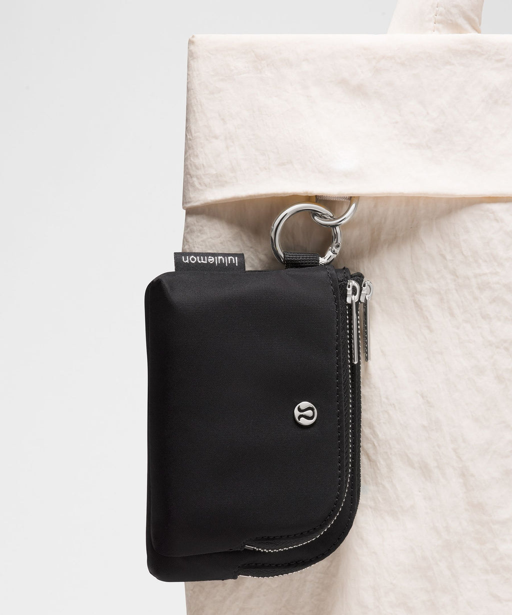 Double Zip Clippable Card Pouch