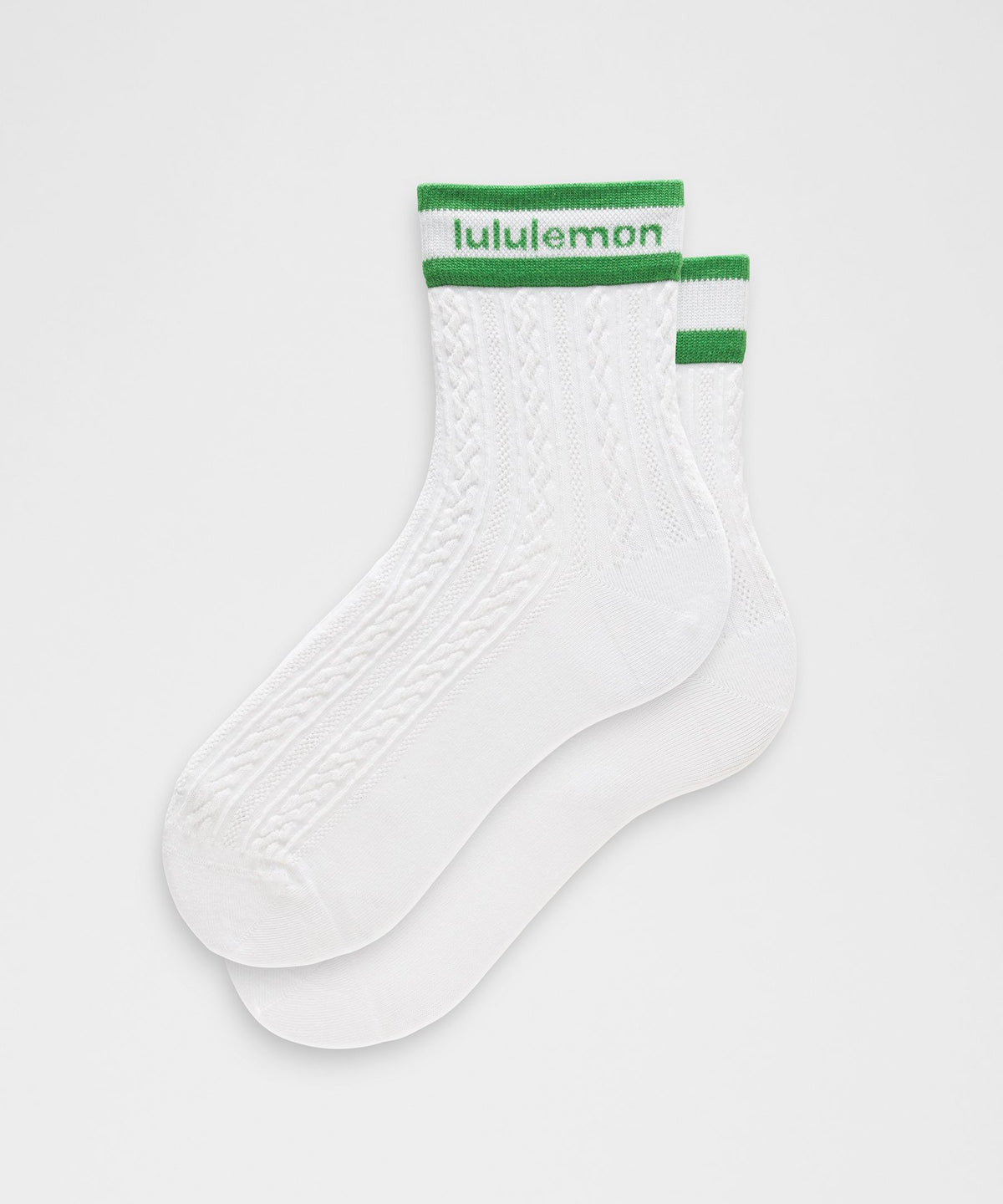 Unisex Cable-Knit Quarter Socks