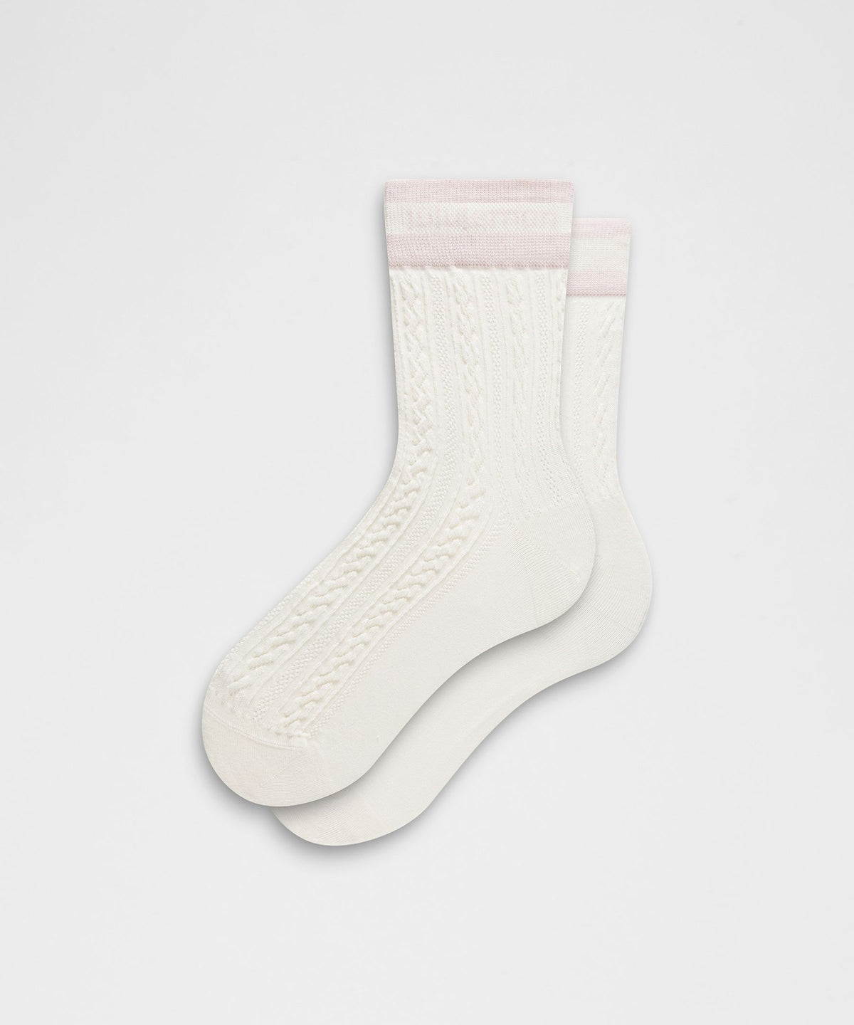 Unisex Cable-Knit Quarter Socks