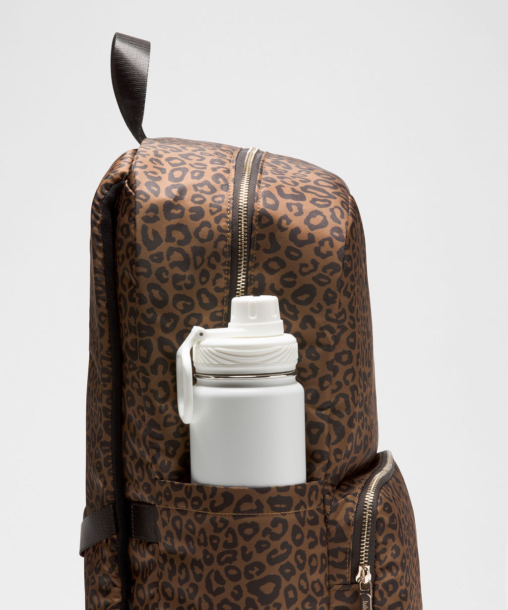Everywhere Backpack 22LMetal Hardware