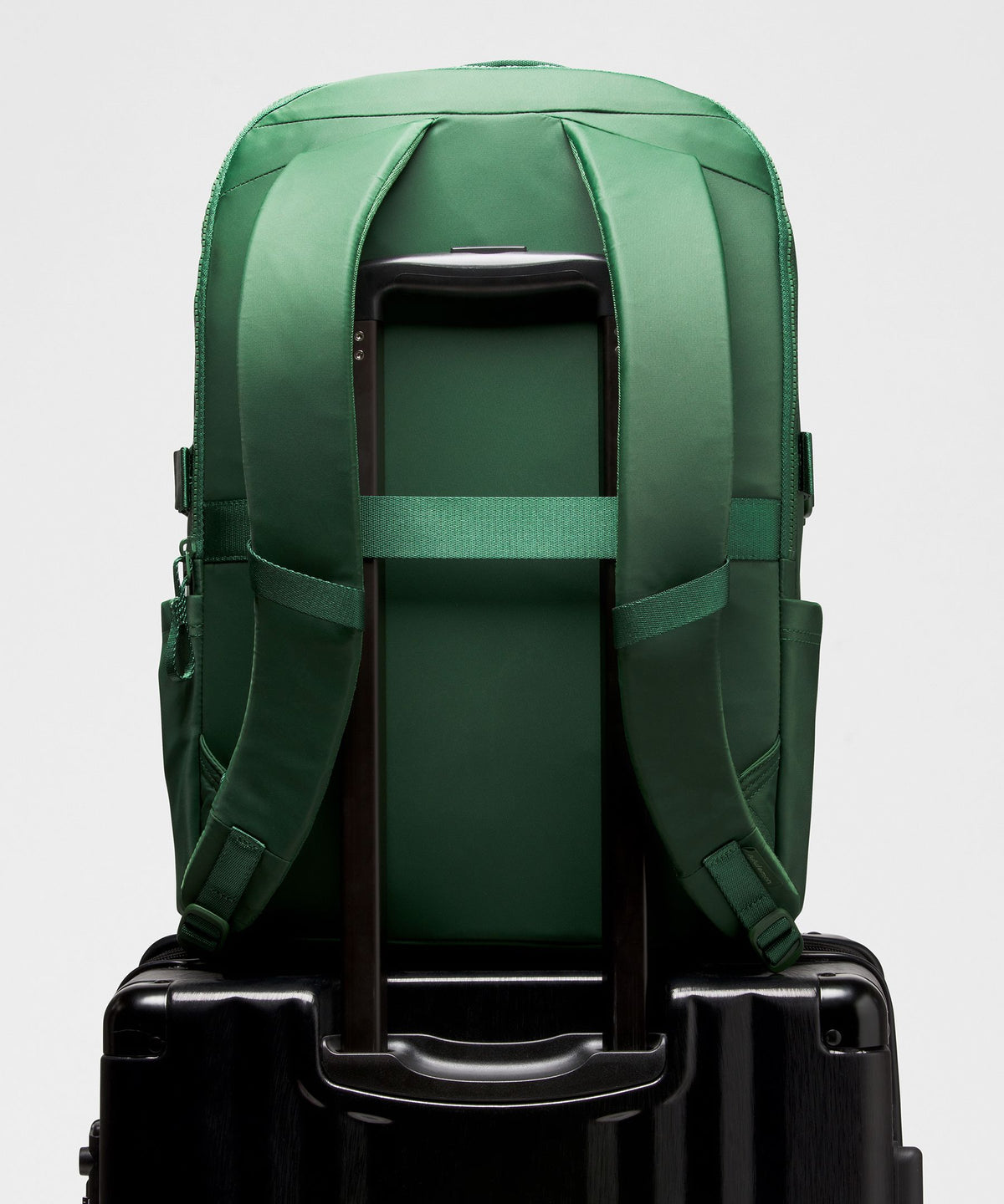 New Crew Backpack Large 30L