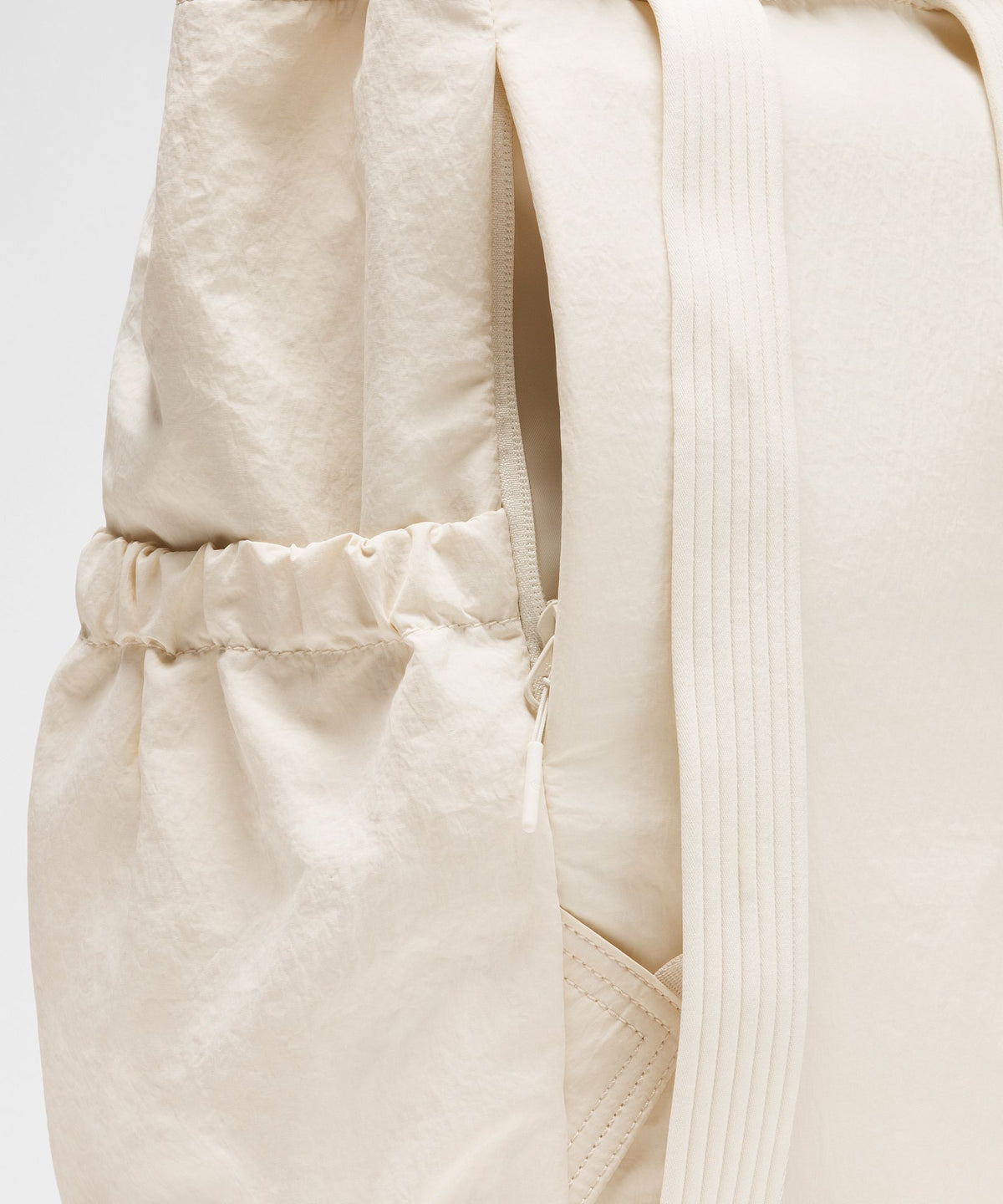 2-in-1 Drawstring Bucket Bag