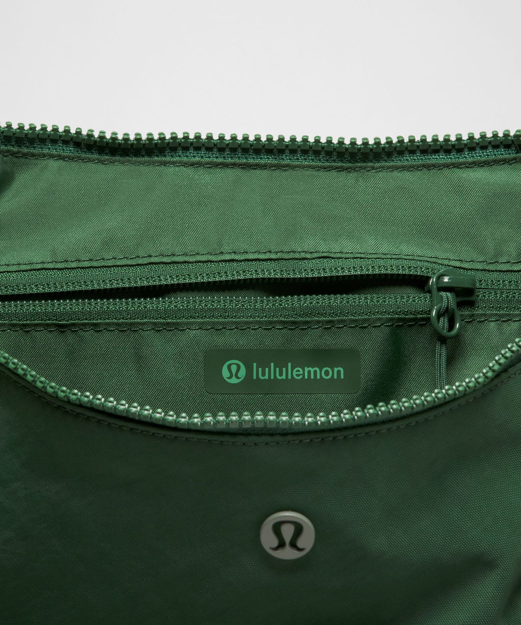 Slouchy Sling Bag 6LParacord