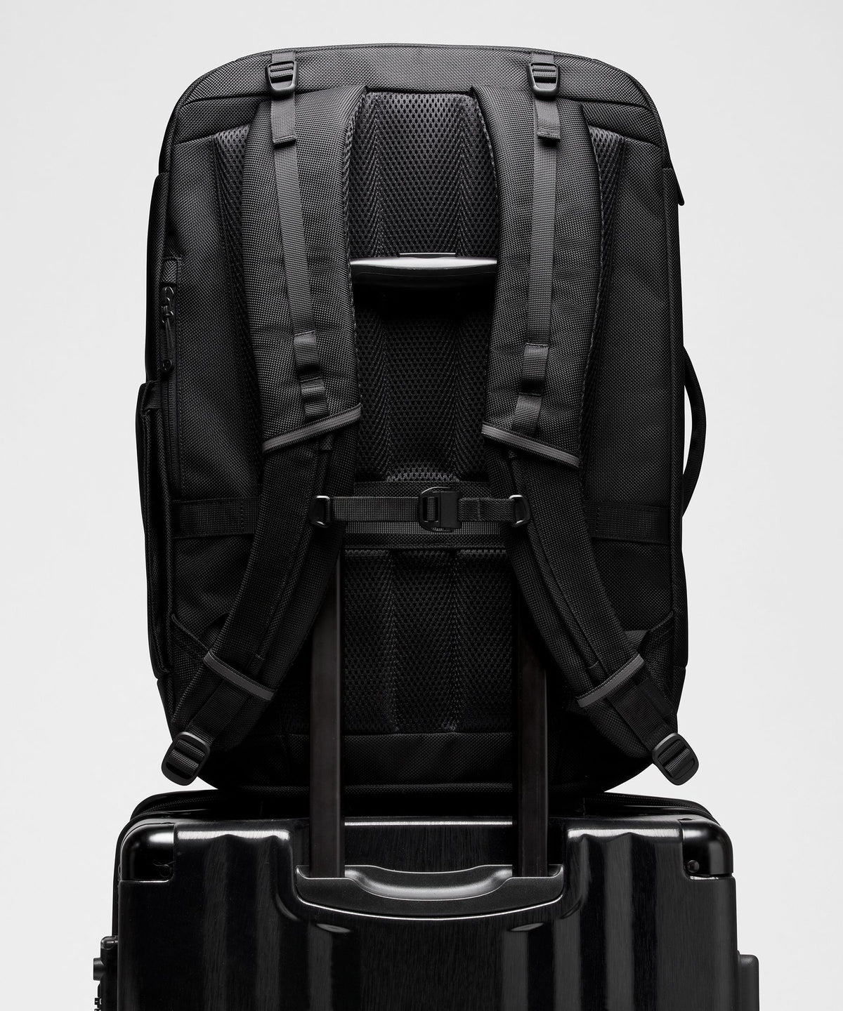 Cruiser Travel Backpack 35L