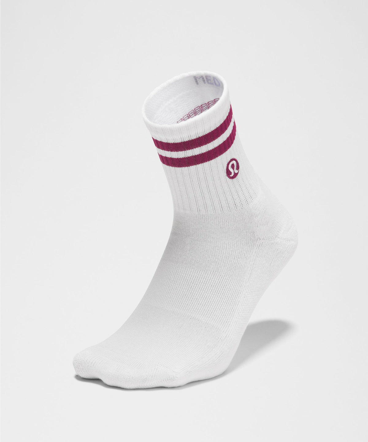 Unisex Daily Essential Quarter SocksStripe