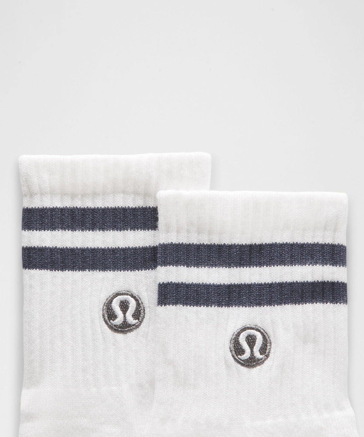 Unisex Daily Essential Quarter SocksStripe