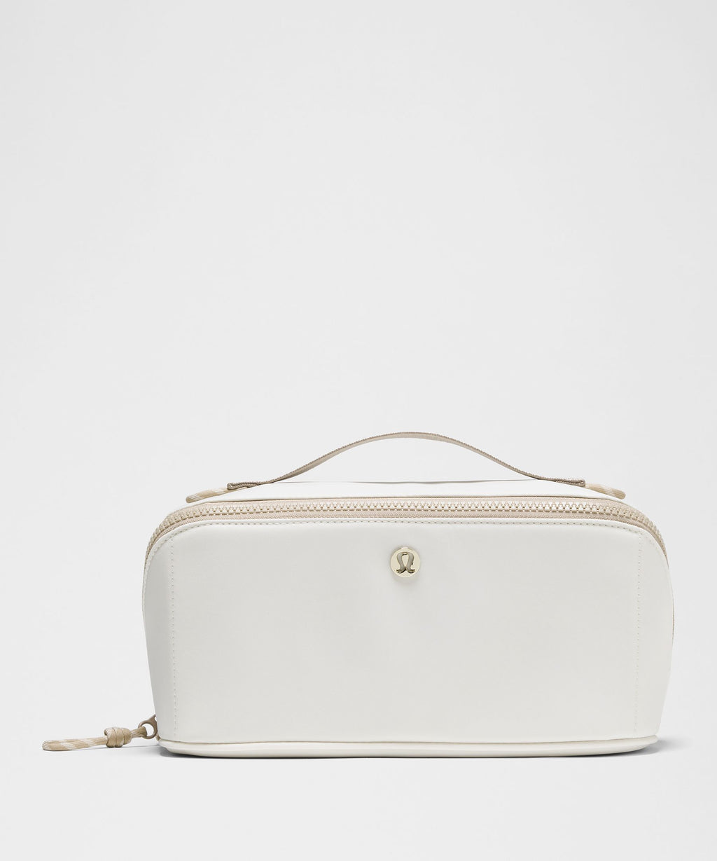Open-Flat Toiletry Bag