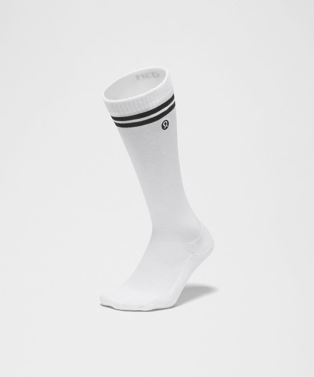 Unisex Daily Essential Knee-High SocksStripe