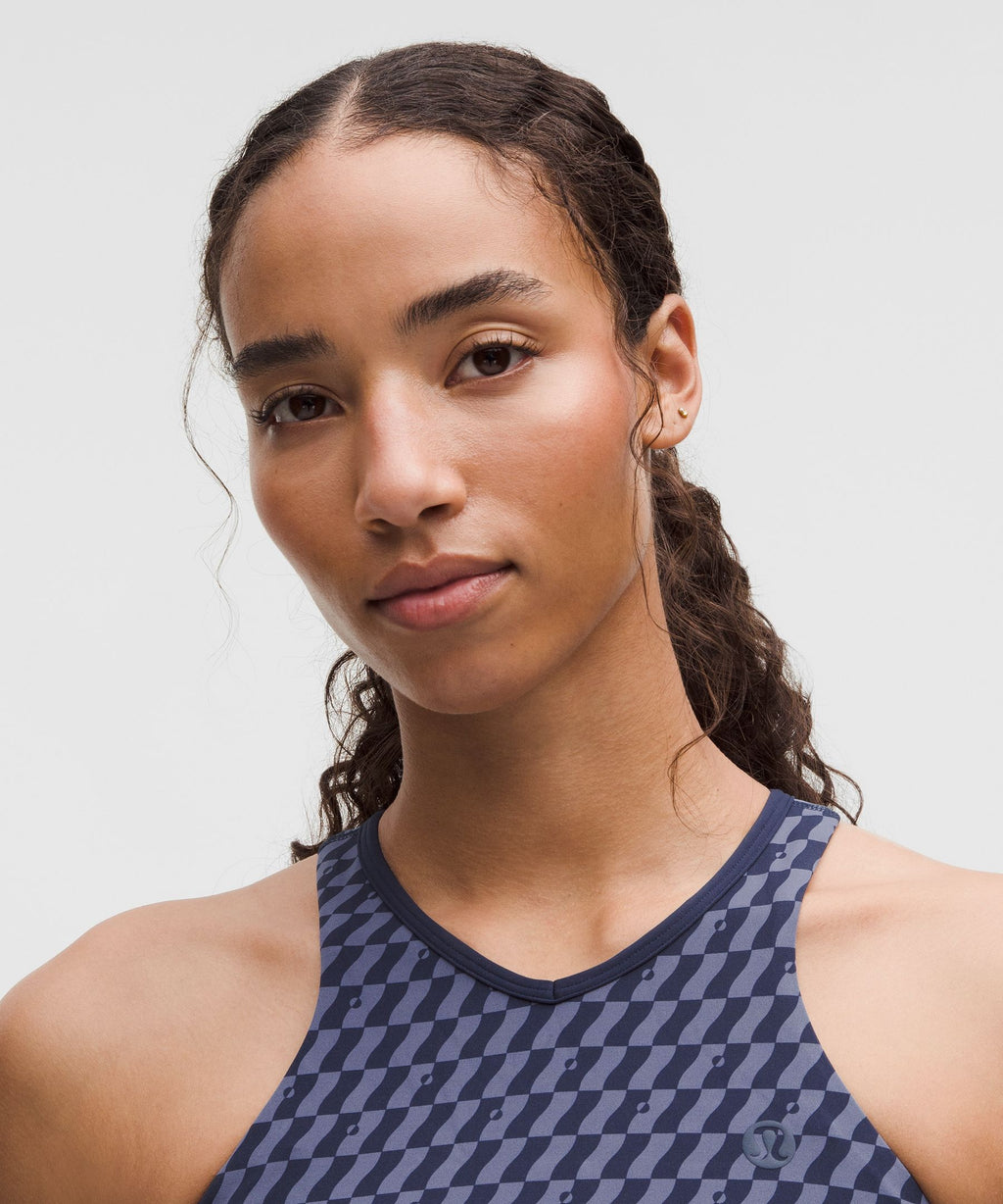 Cropped V-Neck Tennis Tank TopMedium Support, B/C Cup
