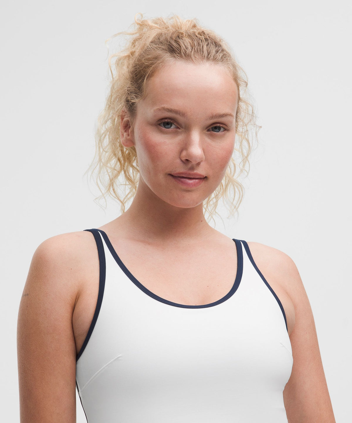 Scoop-Neck Cutout Tennis Tank TopMedium Support, B/C Cup