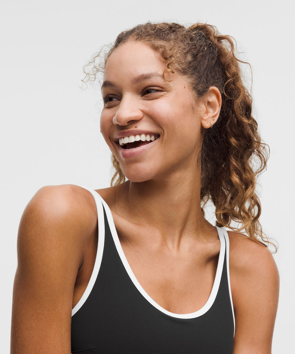 Scoop-Neck Cutout Tennis Tank TopMedium Support, B/C Cup