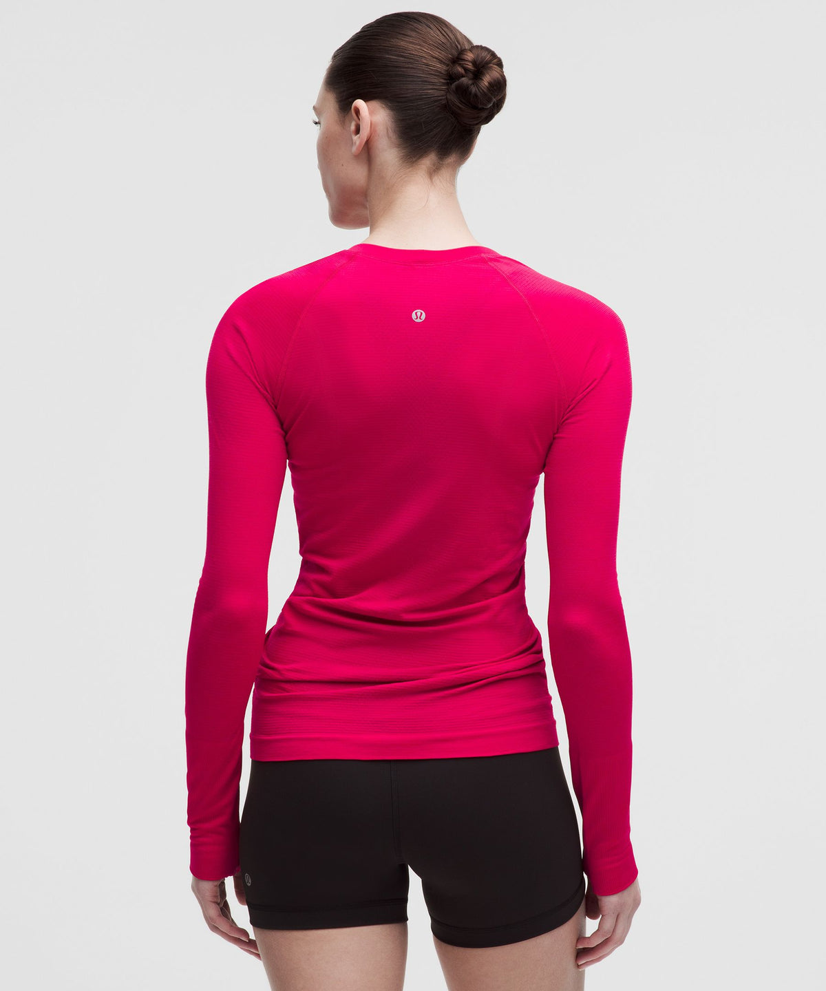 Swiftly Tech Long-Sleeve Shirt 2.0Hip Length