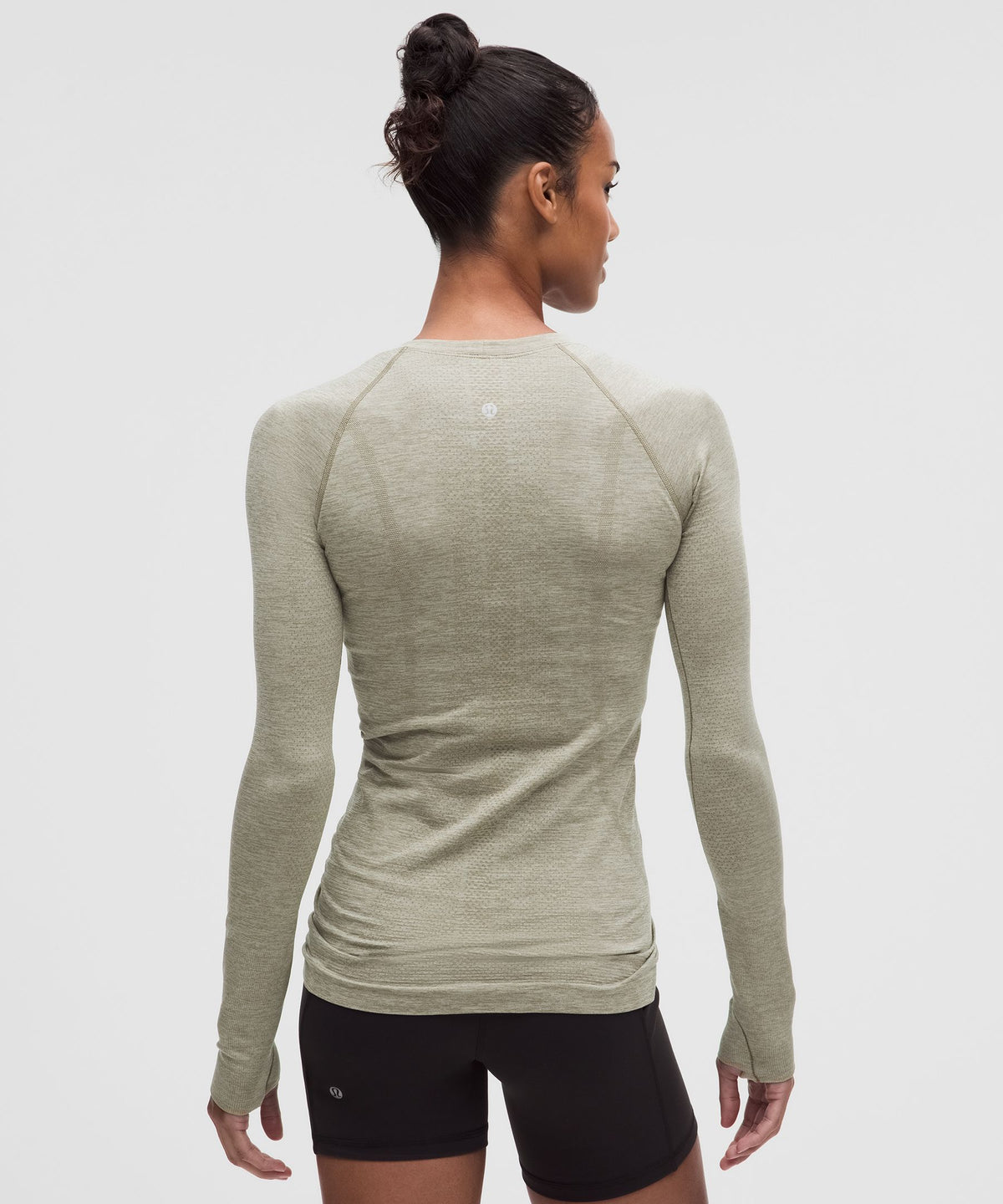 Swiftly Tech Long-Sleeve Shirt 2.0Hip Length