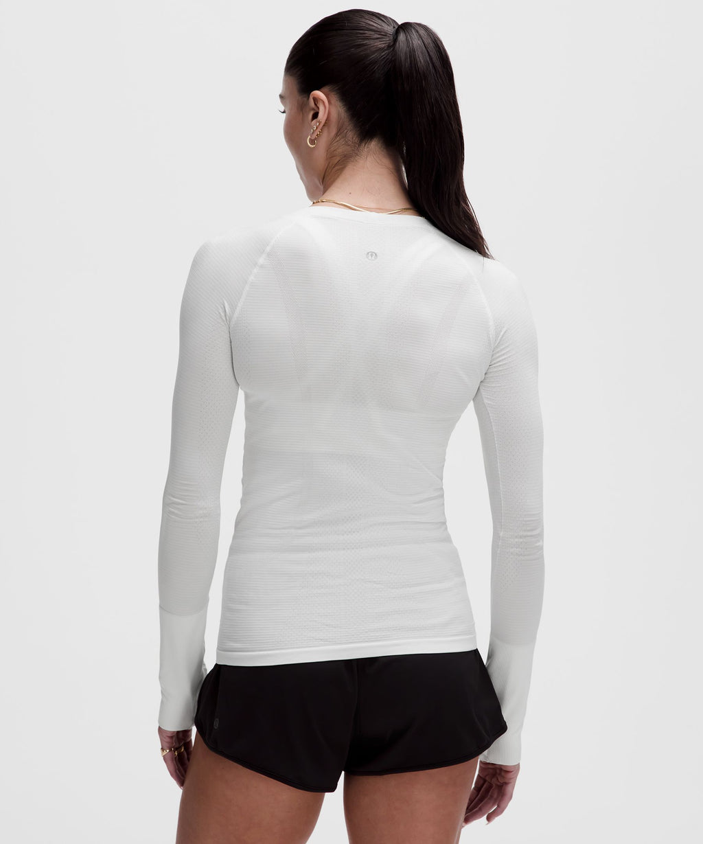 Swiftly Tech Long-Sleeve Shirt 2.0Hip Length