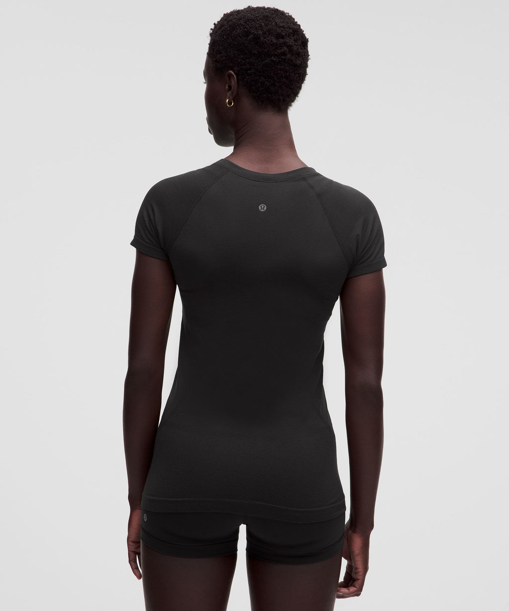 Swiftly Tech Short-Sleeve Shirt 2.0Hip Length