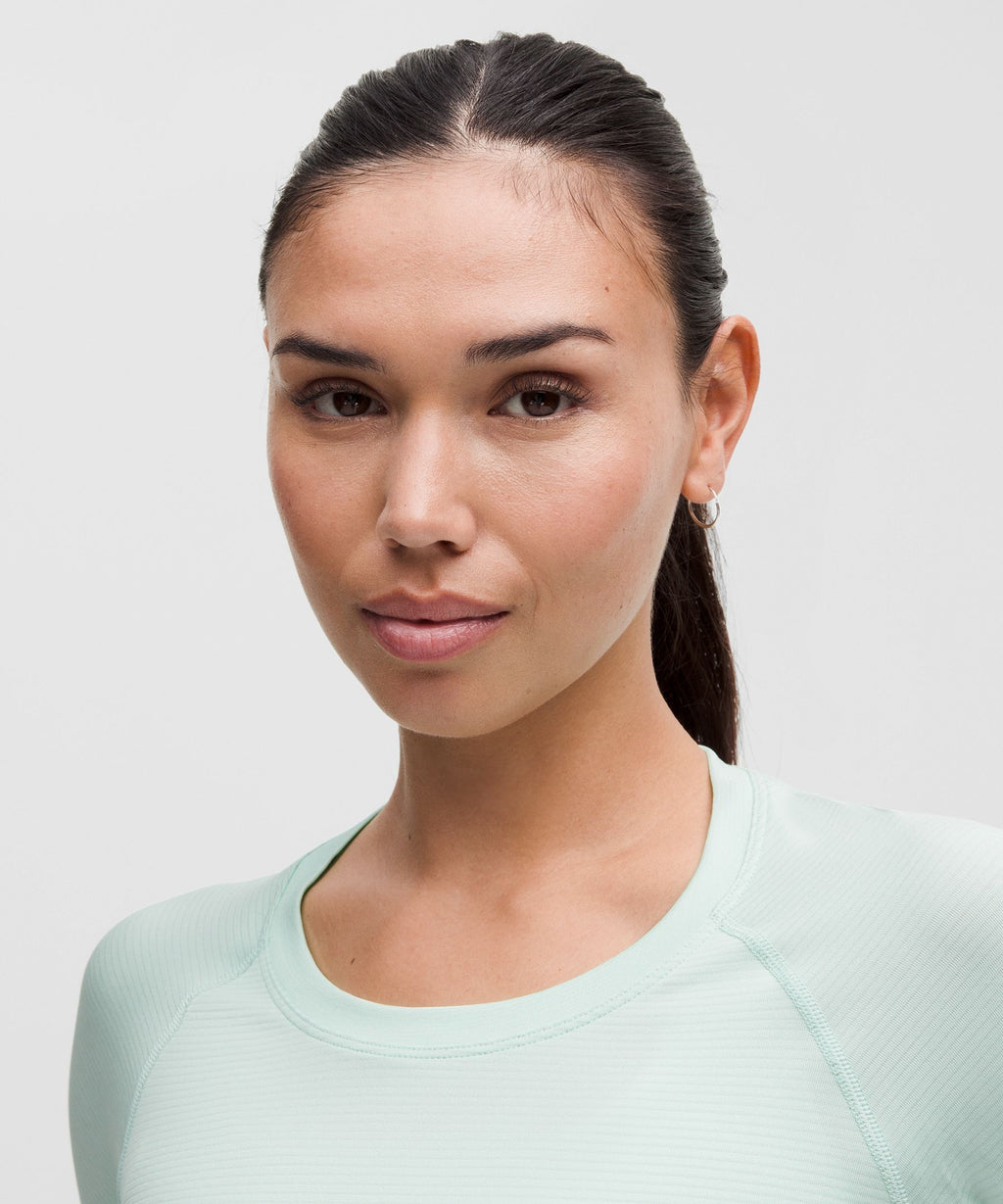 Swiftly Tech Long-Sleeve Shirt 2.0Waist Length