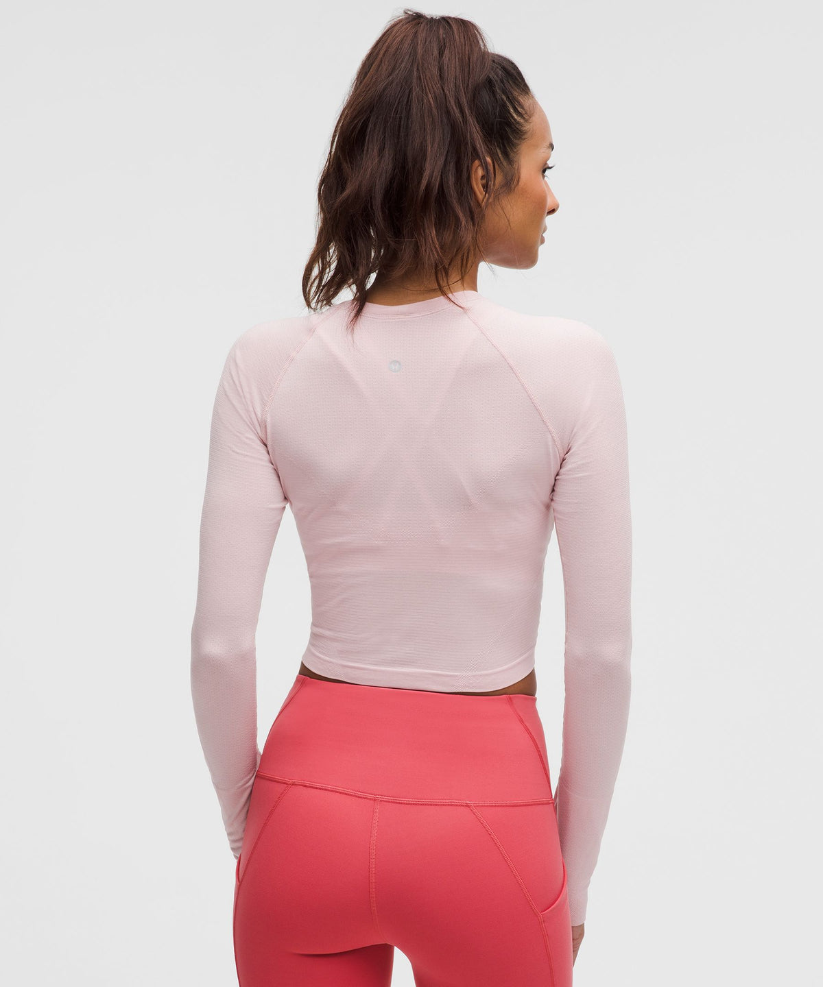 Swiftly Tech Cropped Long-Sleeve Shirt 2.0