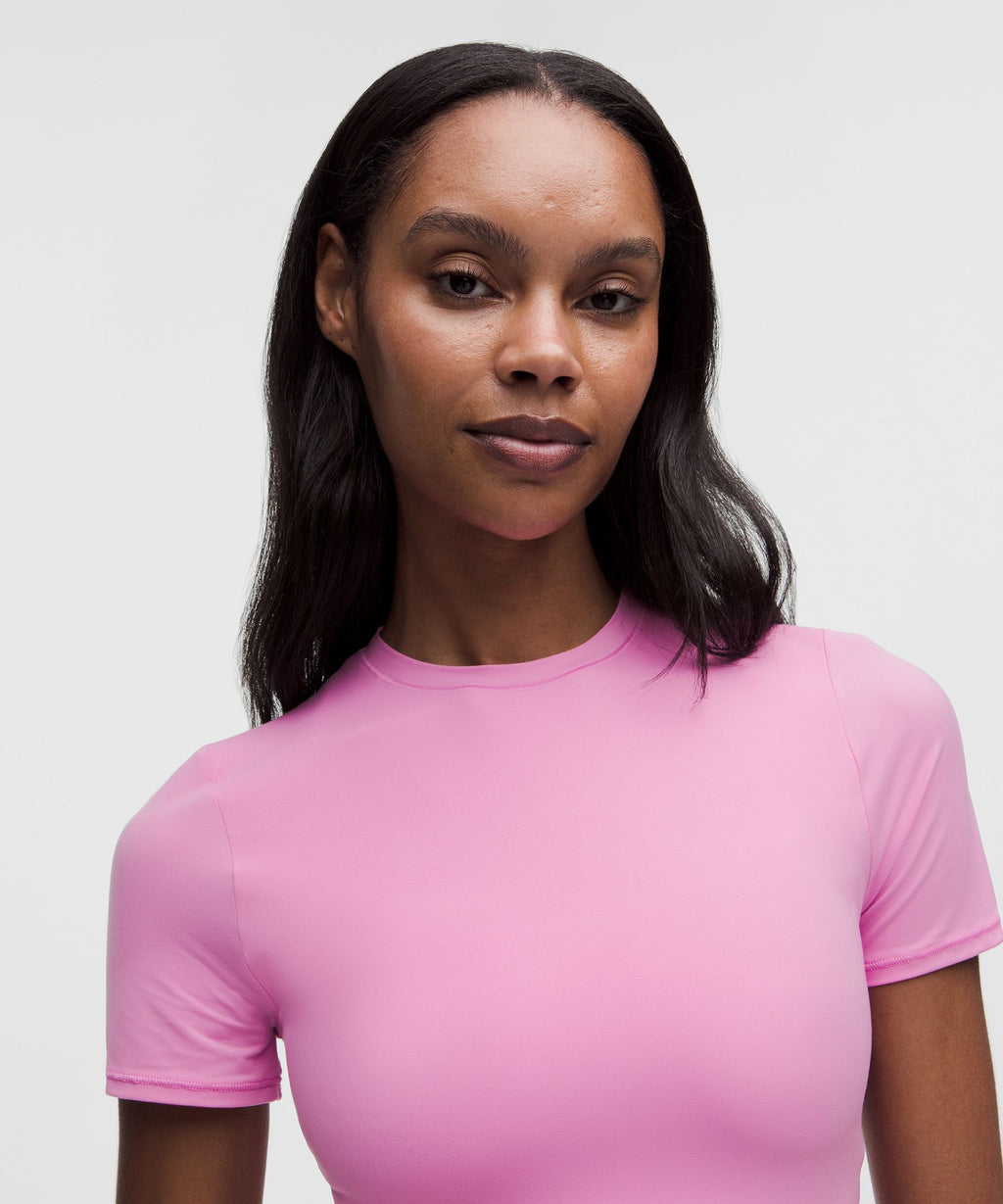 Wundermost Ultra-Soft Nulu Crewneck Cropped T-Shirt