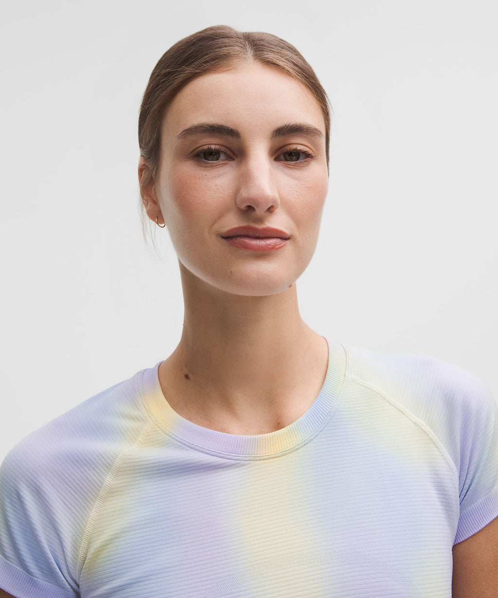 Swiftly Tech Short-Sleeve Shirt 2.0 Hip LengthWash