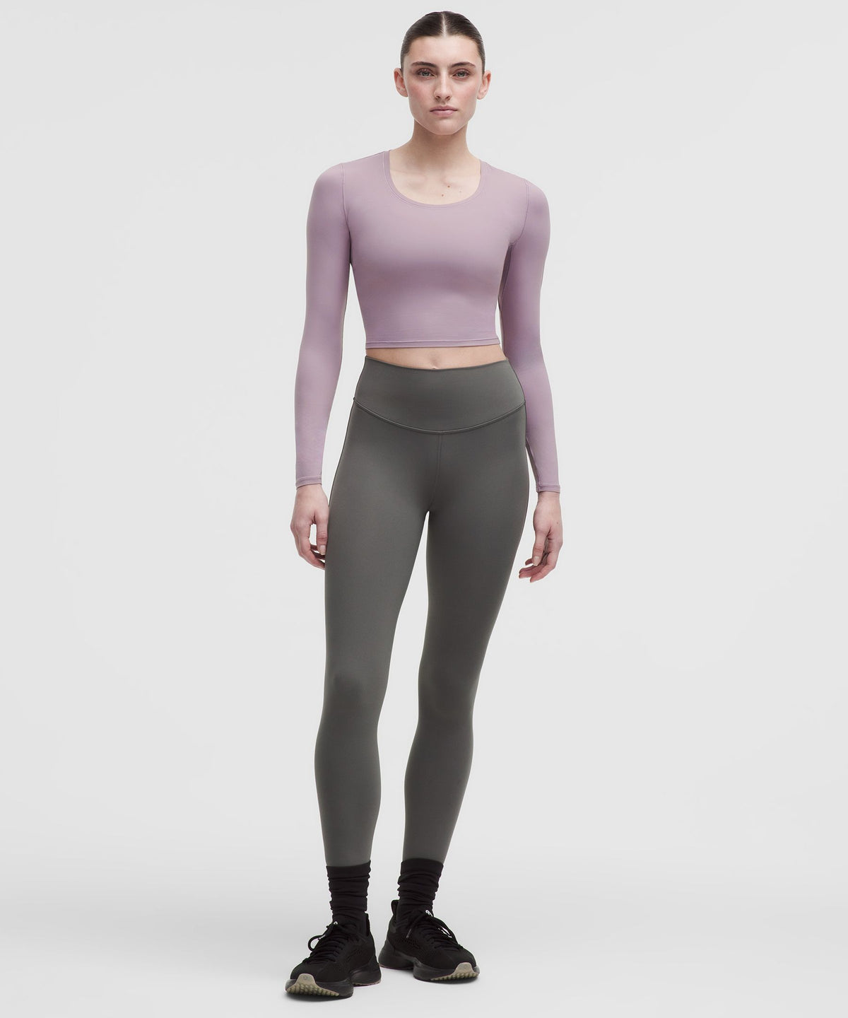 Unrestricted Power Cropped Long-Sleeve Shirt