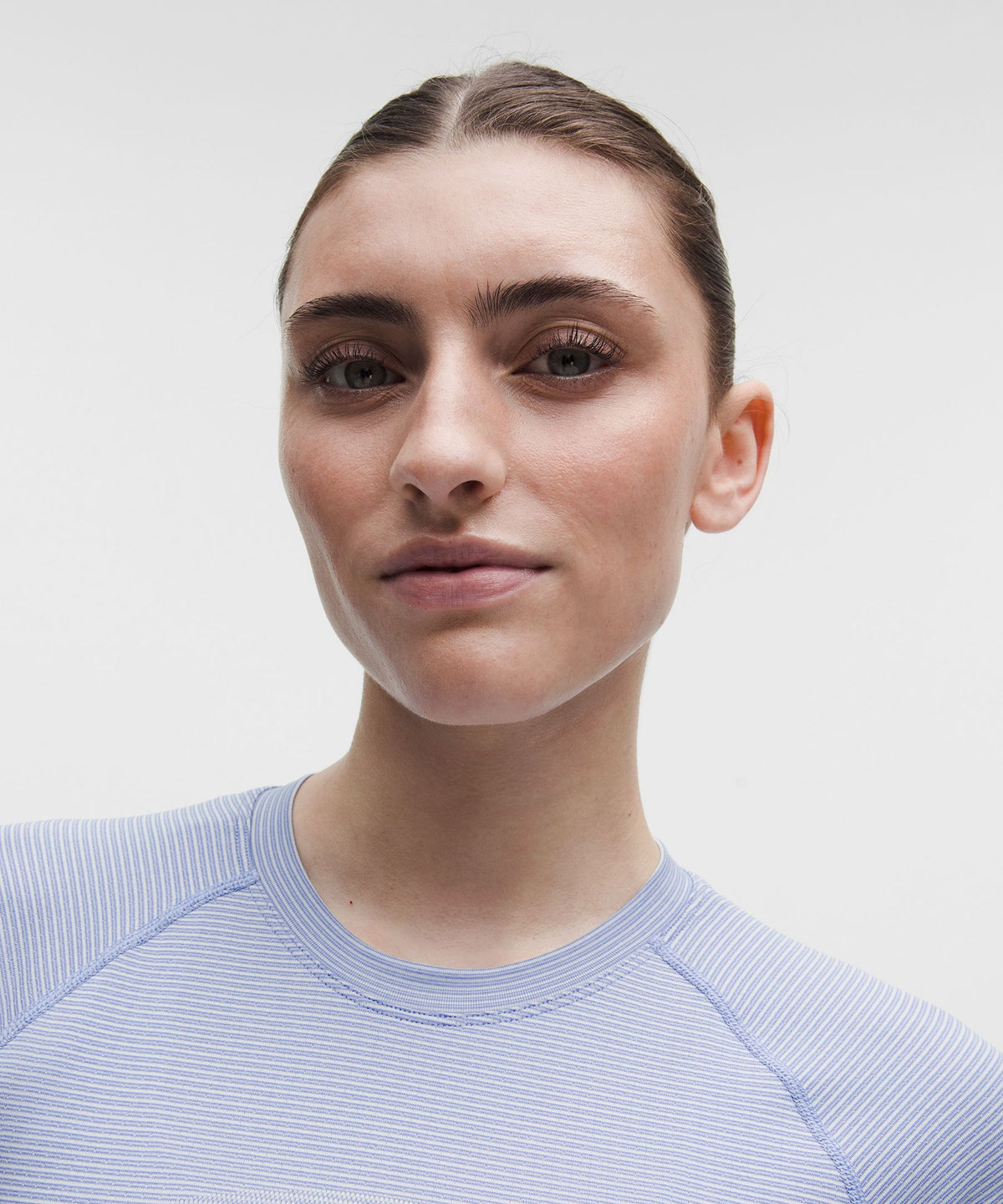 Swiftly Tech Cropped Short-Sleeve Shirt 2.0