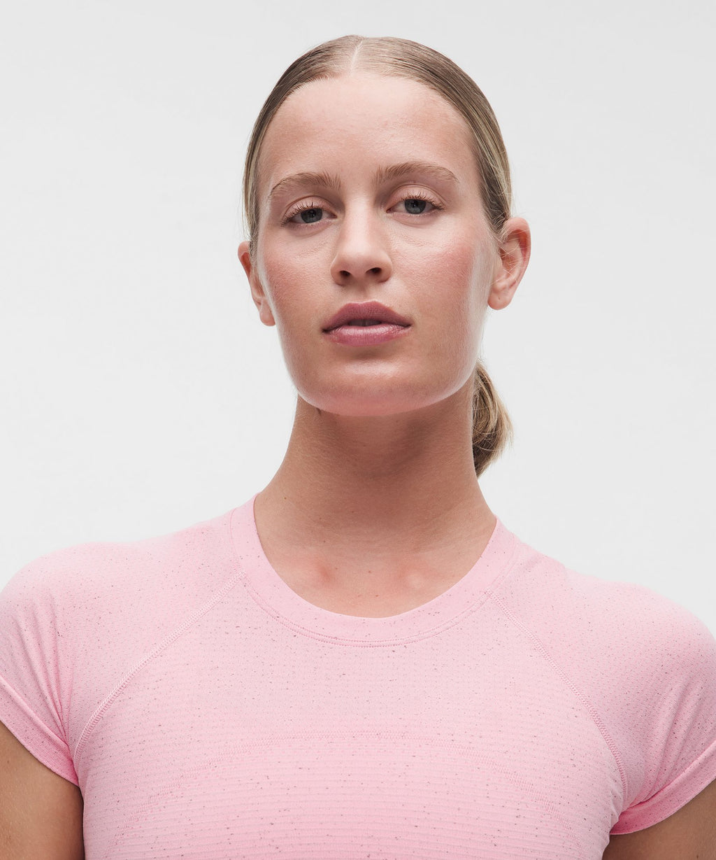 Swiftly Tech Cropped Short-Sleeve Shirt 2.0
