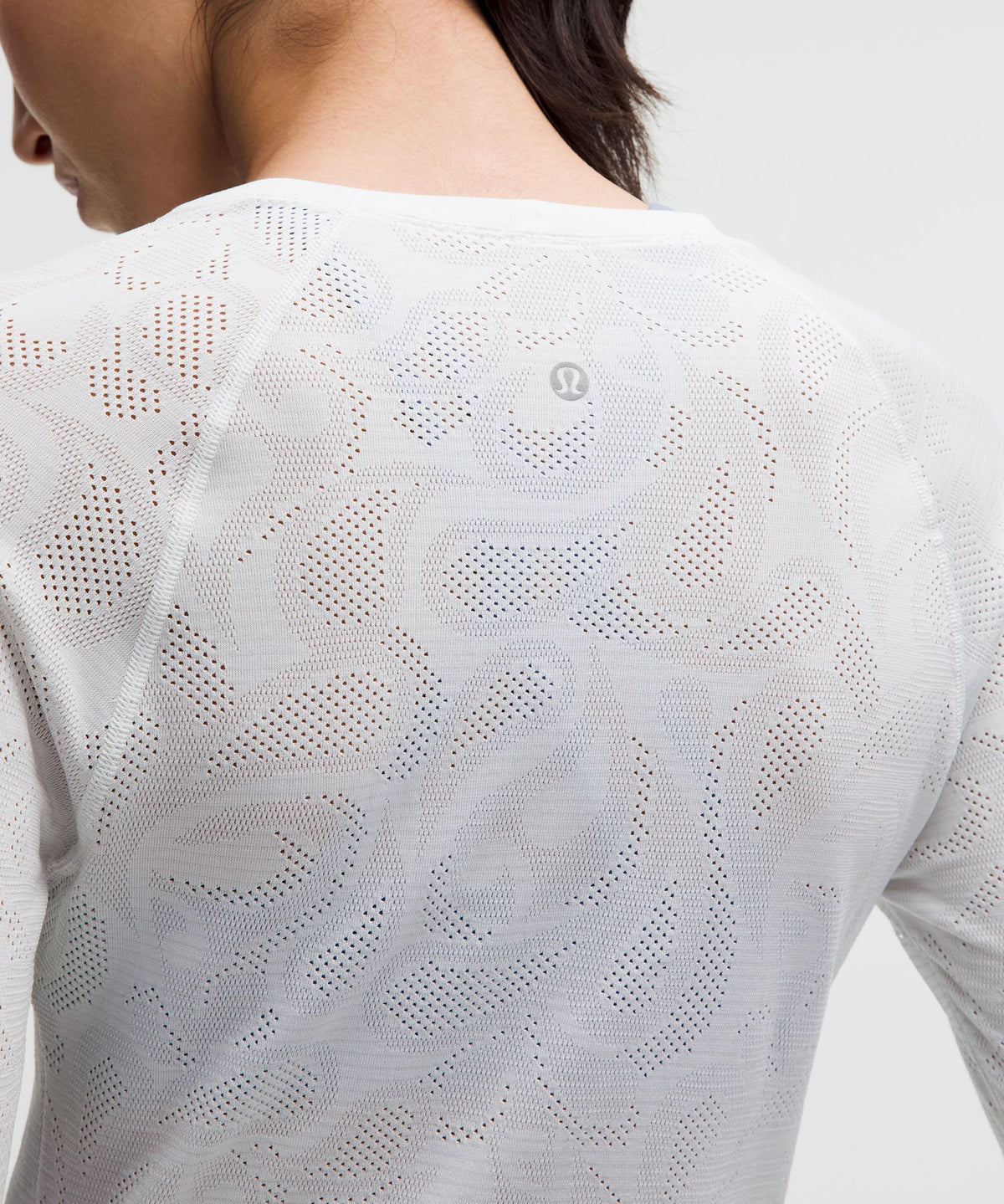 Swiftly Tech Long-Sleeve Shirt 2.0 Waist LengthPaisley
