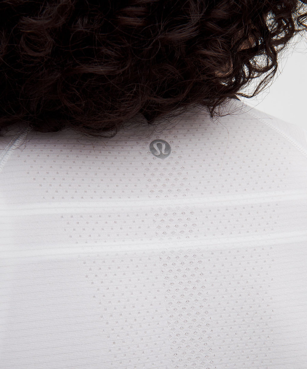 Swiftly Tech Short-Sleeve Shirt 2.0 Waist LengthColourblock