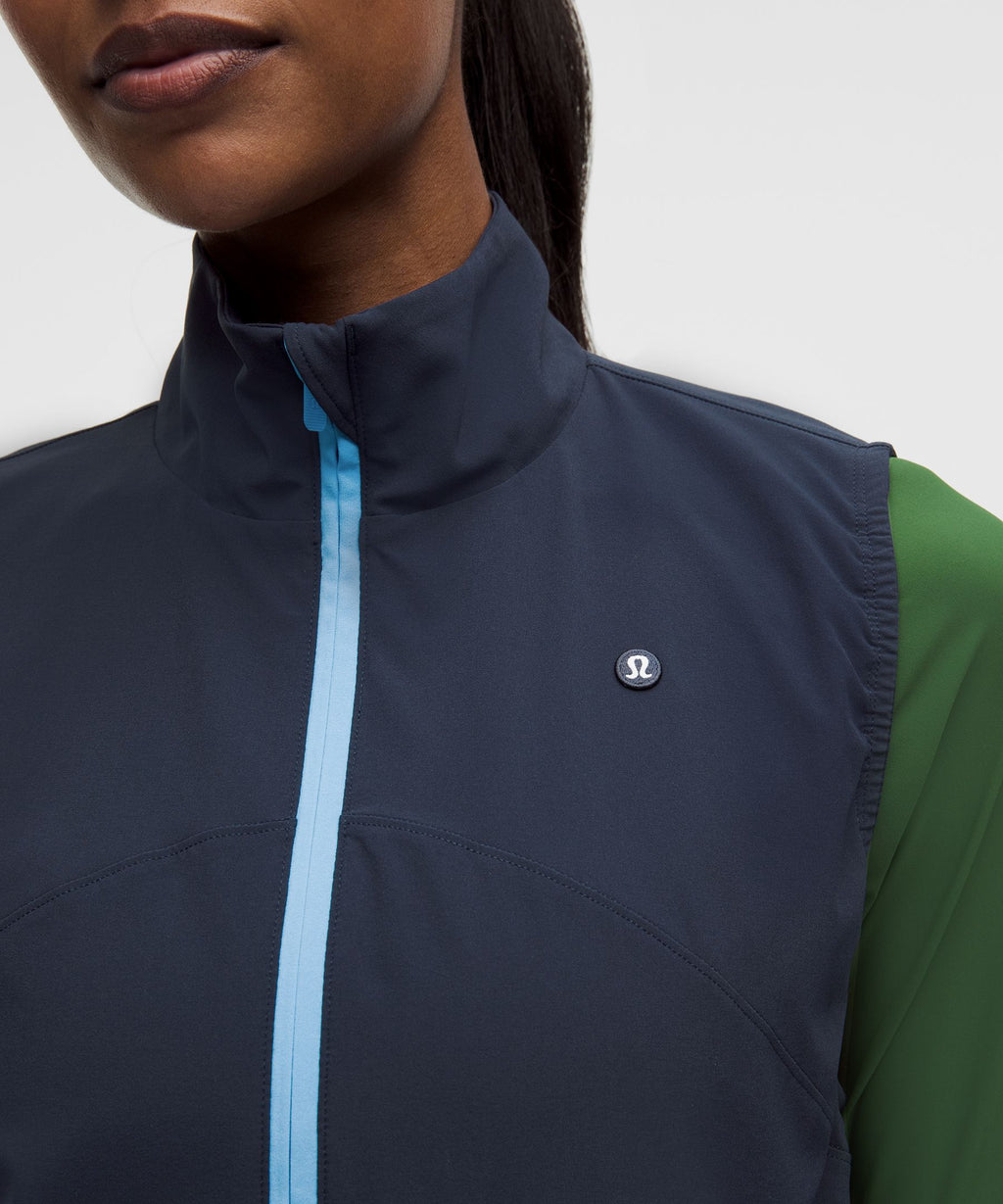 Lightweight High-Neck Golf VestGraphic