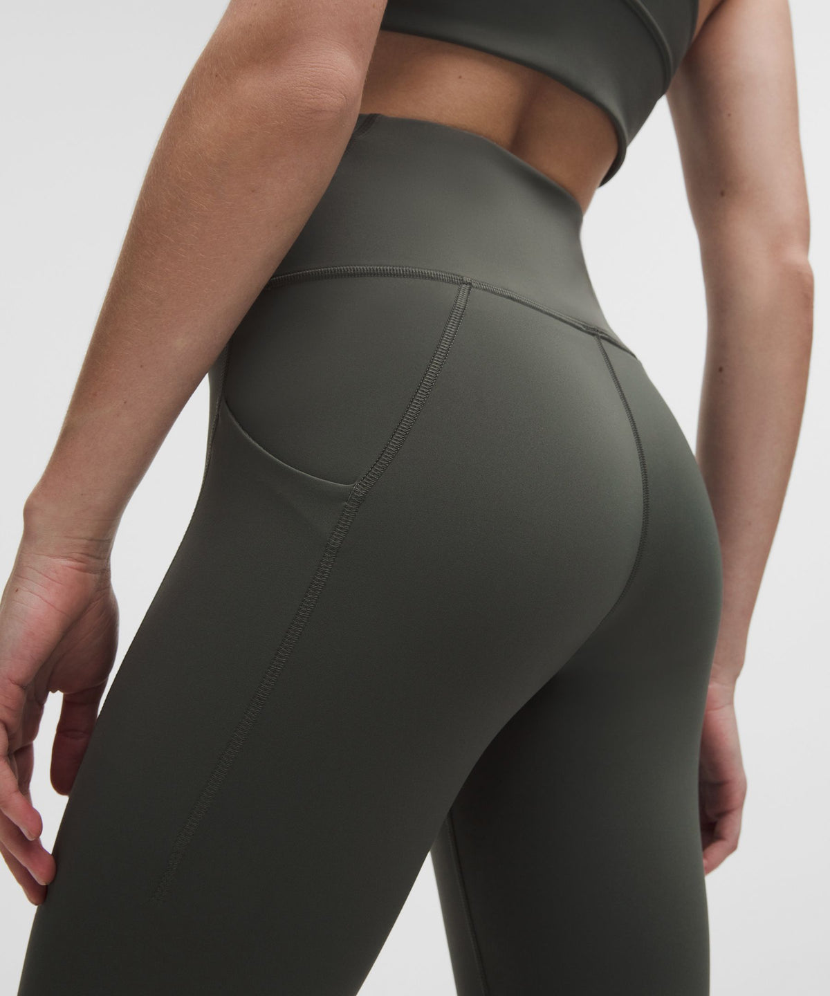 Wunder Train High-Rise Tight with Pockets 25"