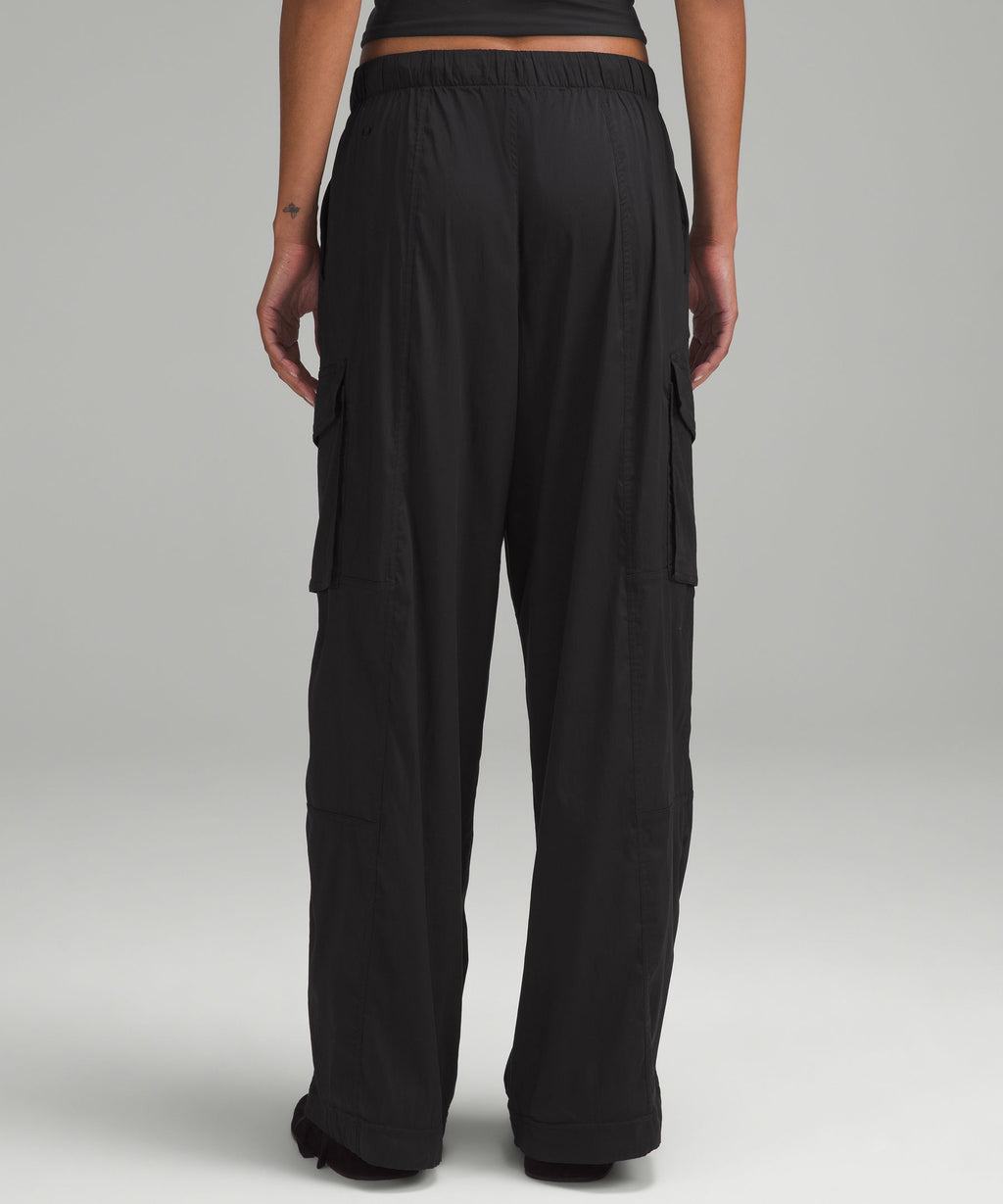 Lightweight Adjustable Mid-Rise Cargo Pant