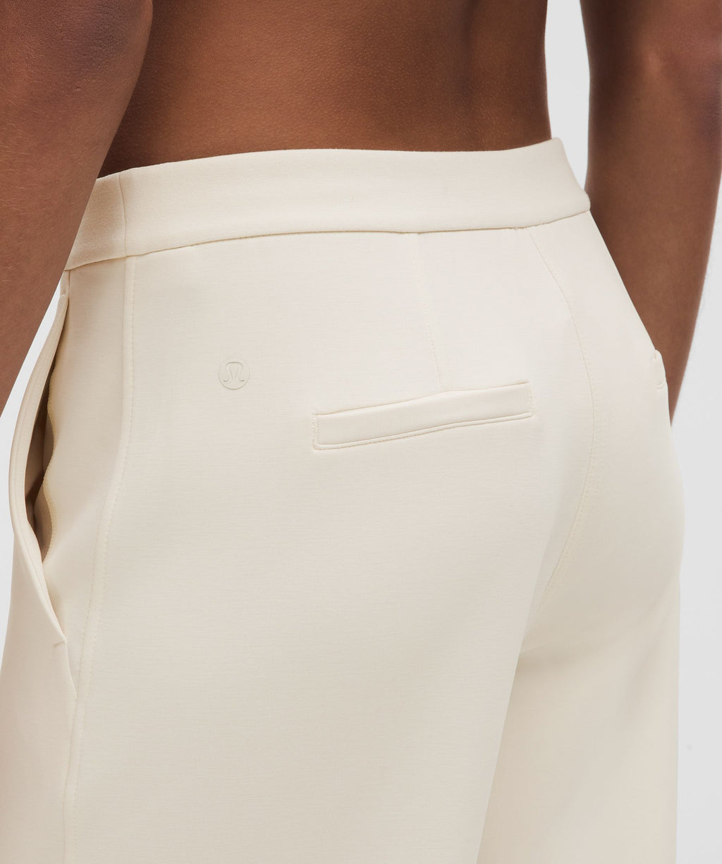 Softstreme Pintuck Mid-Rise PantShort