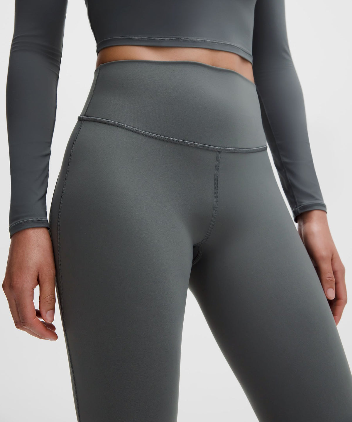 Unrestricted Power High-Rise Tight 25"