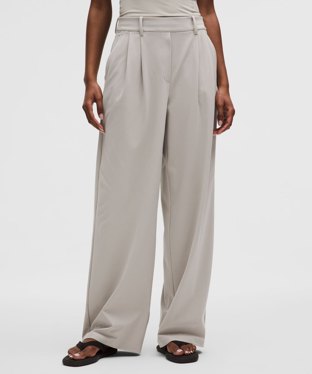 Daydrift High-Rise Wide-Leg TrouserShort
