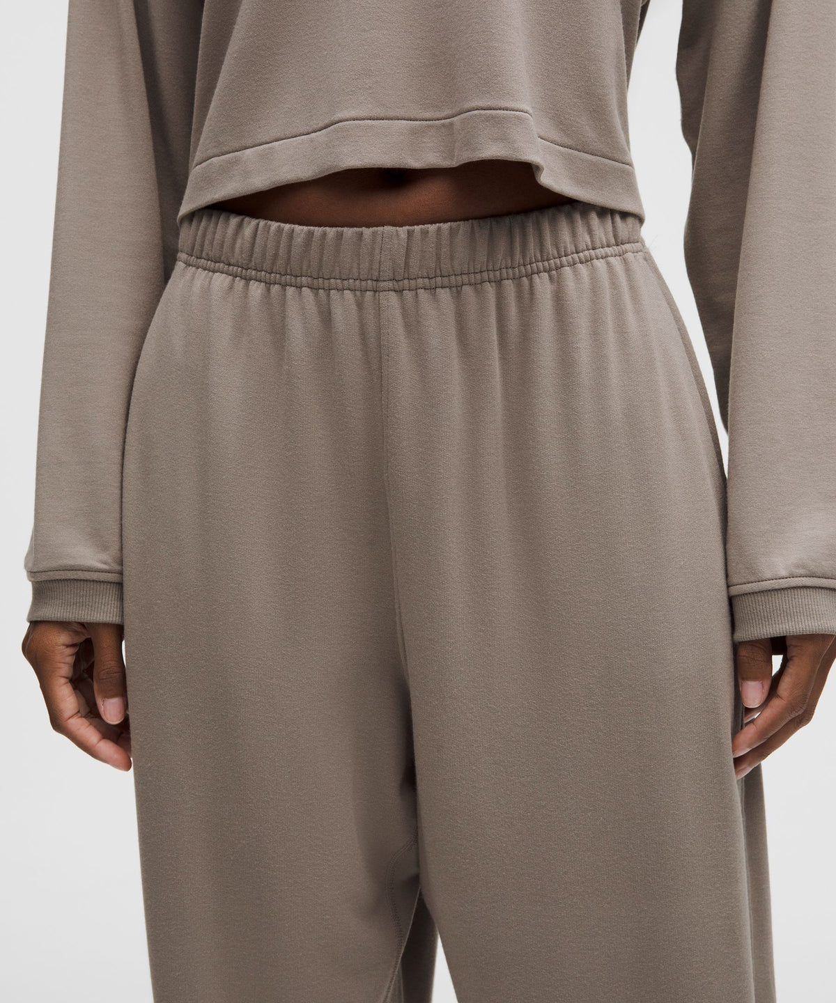 BeCalm Oversized Mid-Rise Pant