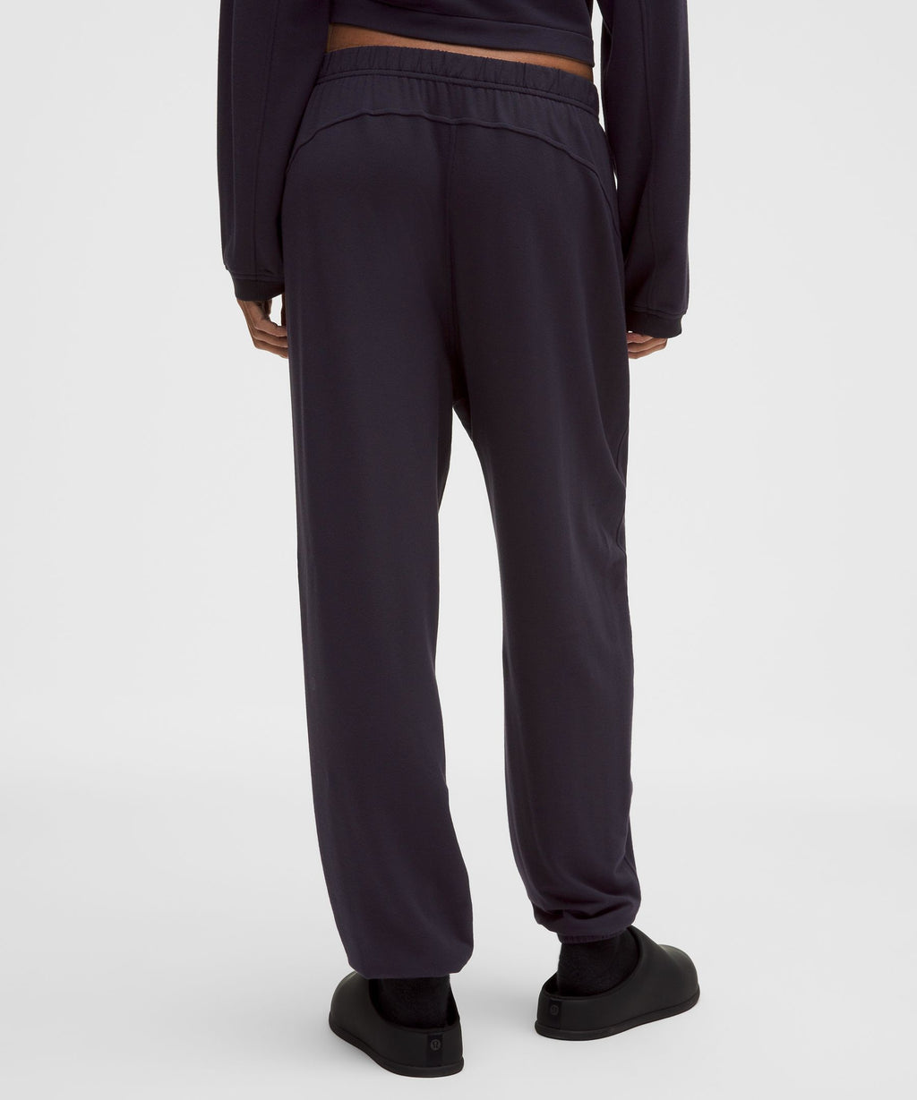 BeCalm Oversized Mid-Rise Pant