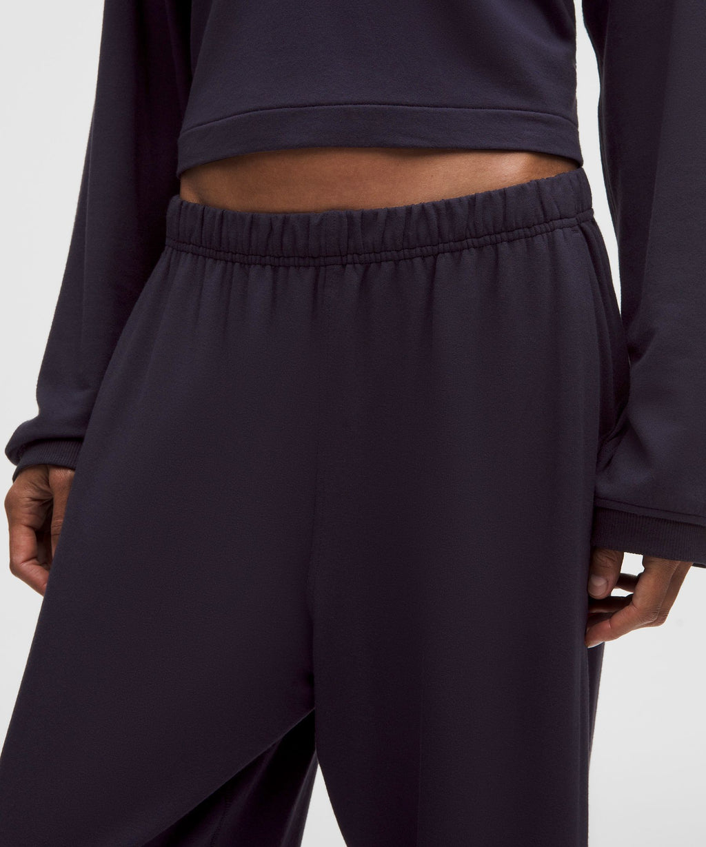 BeCalm Oversized Mid-Rise Pant