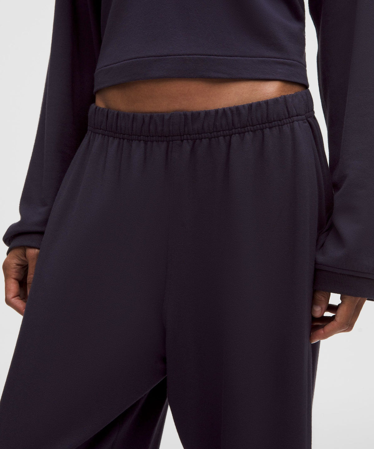 BeCalm Oversized Mid-Rise Pant