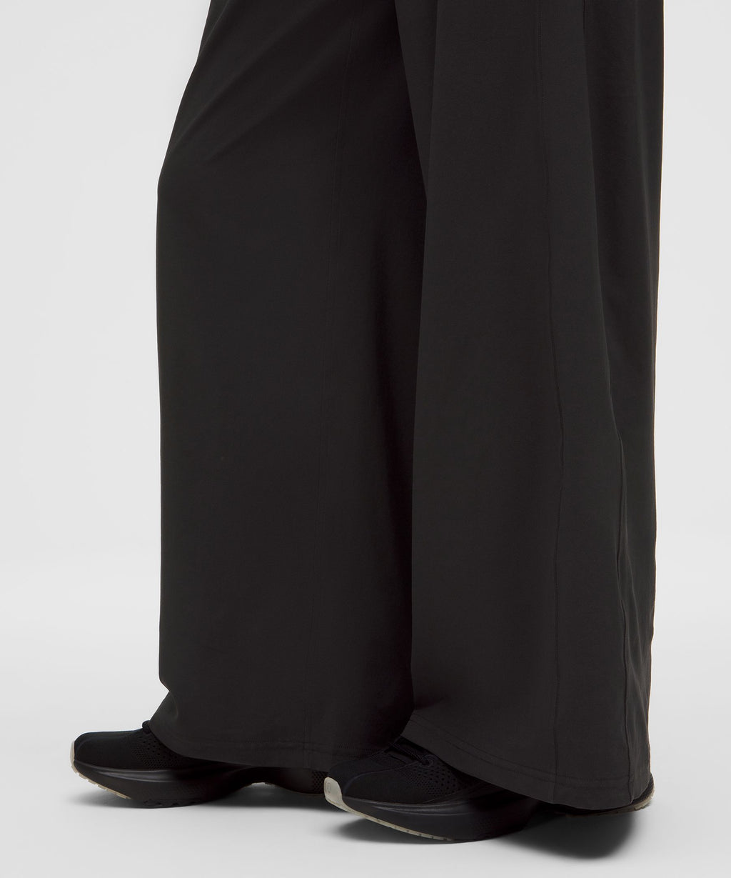 Swift High-Rise Wide-Leg PantLogo Waistband
