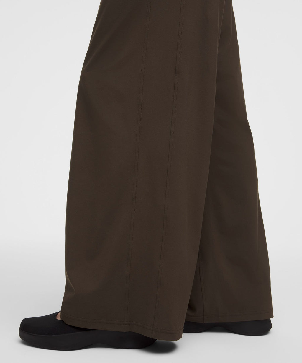 Swift High-Rise Wide-Leg PantLogo Waistband