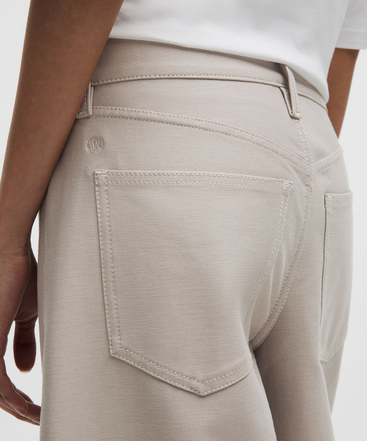 EasyFive Low-Rise Classic Wide-Leg PantRegular